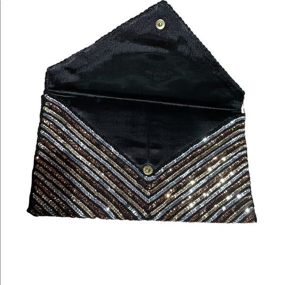 Vintage Disco Sequin Handbag and Earrings - Picture 6 of 8